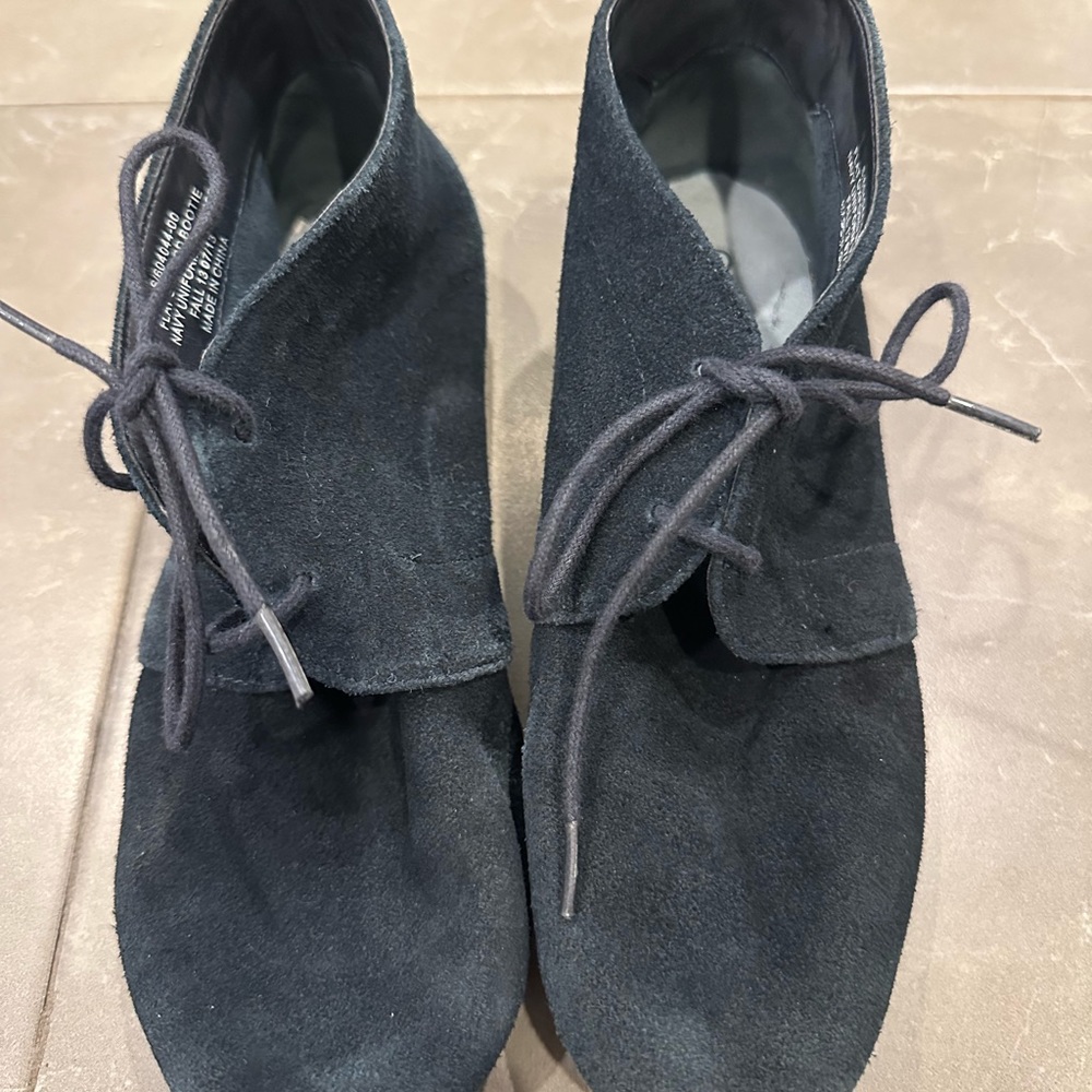 Gap suede booties
